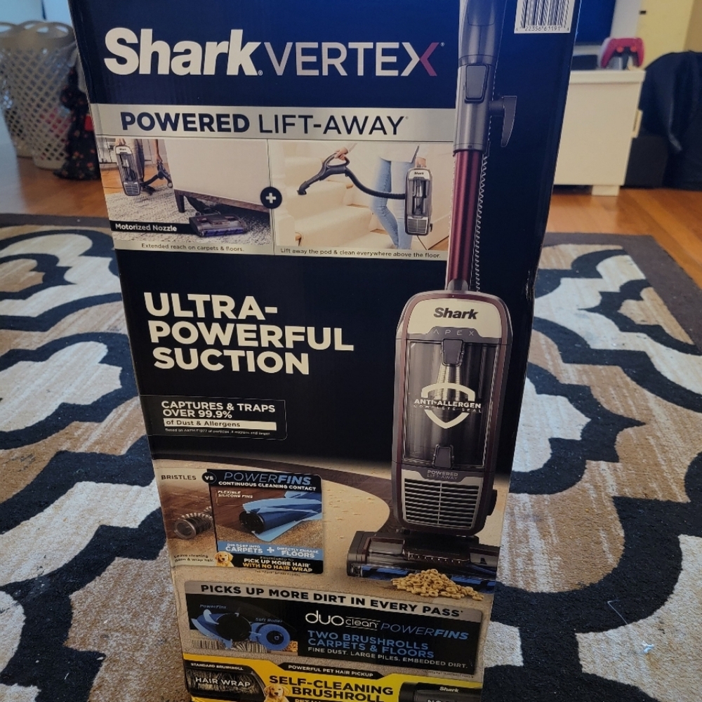Shark® Vertex DuoClean® PowerFin Upright Vacuum Powered Lift-Away®, Self-Cleanin